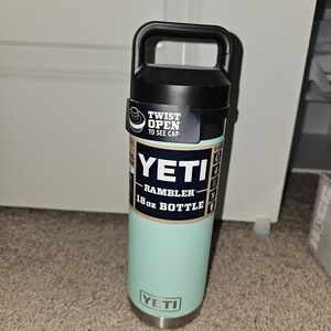 YETI Rambler 18 oz Bottle - Aqua